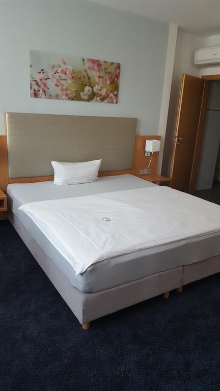 Hotel Ambiente Lich Eksteriør billede